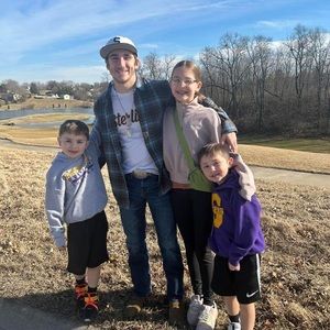 Meet your Posher, Alexandra